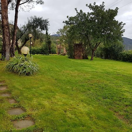 Borgo Degli Ulivi Depandance Villa Capoterra Exterior foto
